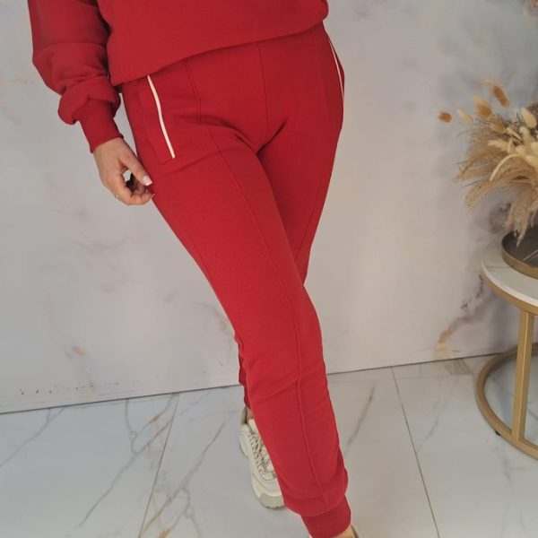 99CDD69F-A56B-45AF-AD61-3D9333BE5938