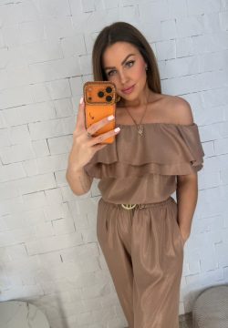 Kombinezon Mirella Jasna Mokka Połysk